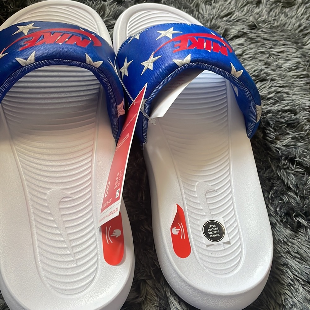 Nike slide - Picture 3 of 6